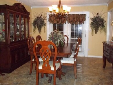 1516 Rolling Rd, Asheboro, NC 27205 - photo 4