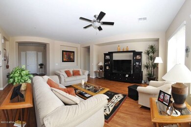 family room 2