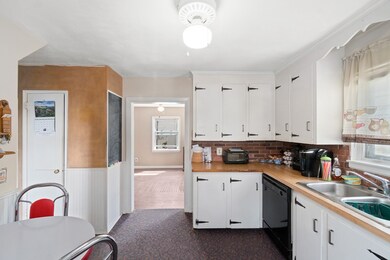 21 Garden St, Uxbridge, MA 01569 - photo 6