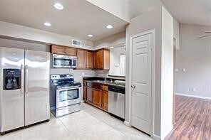 All appliances included in the kitchen