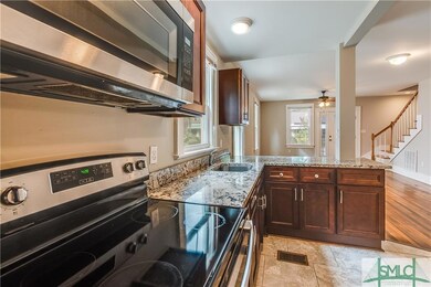 651 E 38th St, Savannah, GA 31401 - photo 7