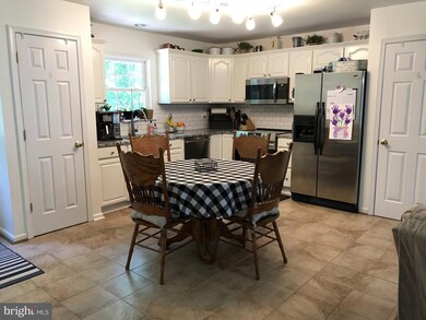 501 Rolando Dr, Colonial Beach, VA 22443 - photo 7