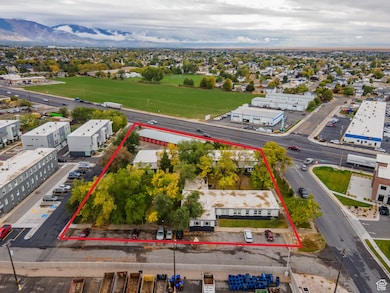 260 W Antelope Dr S, Clearfield, UT 84015 - photo 5