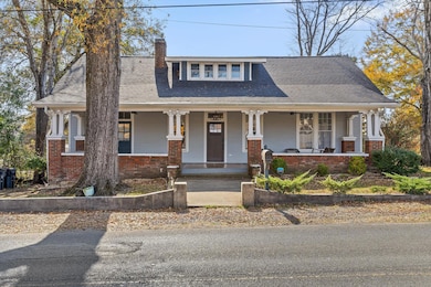 207 Culberson Ave, La Fayette, GA 30728 - photo 2