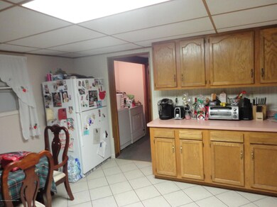 4 Olendike St unit L26, Throop, PA 18512 - photo 5