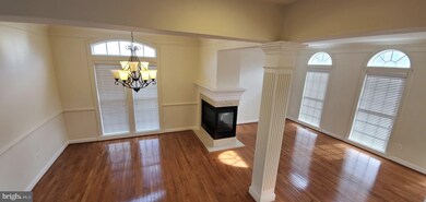 16495 Steerage Cir, Woodbridge, VA 22191 - photo 4