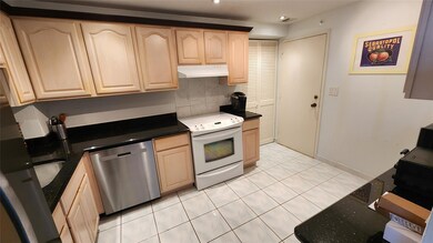 Parliament House unit 1507, Pompano Beach, FL 33062 - photo 3