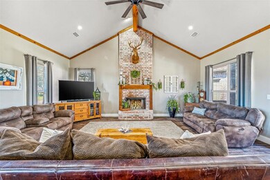 3101 Marble Ct, Granbury, TX 76049 - photo 6