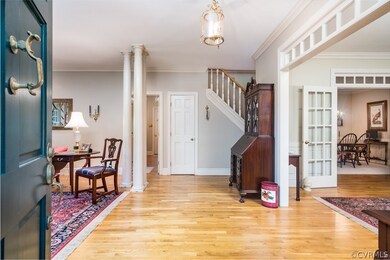 Large formal foyer