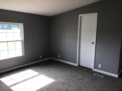 2650 N Keyway, Scottsburg, IN 47170 - photo 4