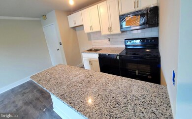 1 W Lancaster Ave unit 7, Downingtown, PA 19335 - photo 4