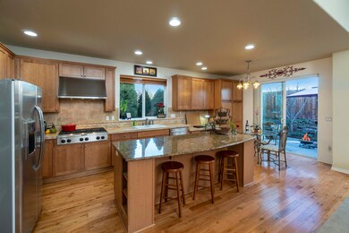 19541 Salmonberry Ct, Bend, OR 97702 - photo 7