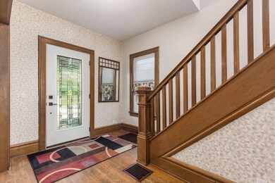 Foyer Entry