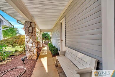 605 Madison Dr unit 605A, Monroe Township, NJ 08831 - photo 4