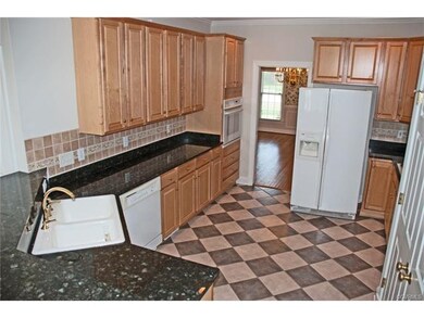 Large kitchen with gorgeous granite, copious cabin