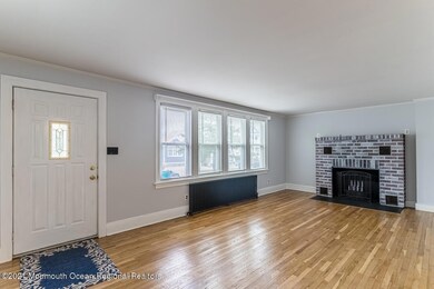 3739 Farragut Ave Seaside Park-large-013