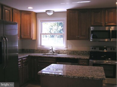 4331 S Starcrest Dr, Warrenton, VA 20187 - photo 4