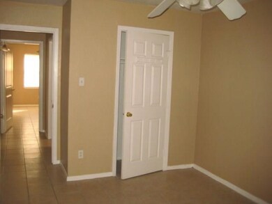 4515 Lelay Cir, Houston, TX 77022 - photo 3