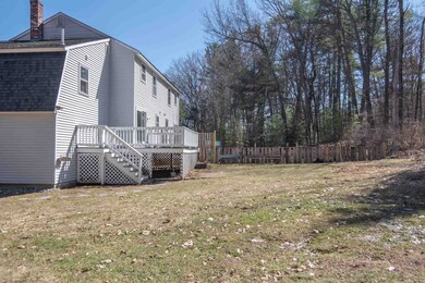14 Jeff Ln unit R, Derry, NH 03038 - photo 2