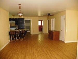 family room (2)