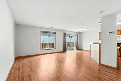 3507 Goodwin Ave N, Saint Paul, MN 55128 - photo 3