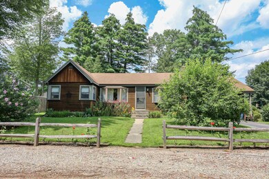 134 Hills Ferry Rd, Nashua, NH 03064 - photo 2