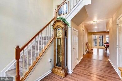 13151 Spring Mill Ln, Herndon, VA 20171 - photo 2