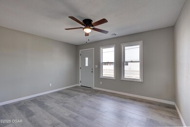 1828 W 4th St, Joplin, MO 64801 - photo 6