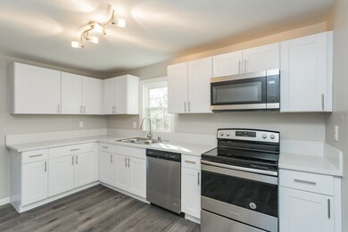 607 Bullock St, Columbia, TN 38401 - photo 2