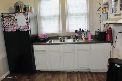 1215 Rebecca Ave, Hattiesburg, MS 39401 - photo 6