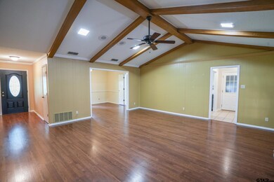 1212 Hampton Ln, Tyler, TX 75701 - photo 7