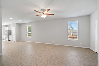 10827 Prickly Ash Dr, Tomball, TX 77375 - photo 7