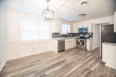 3200 River Oak Rd-21