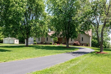 RE_1906 N Prairie Ct-04