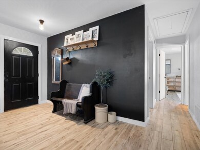 447 Parker St, Azle, TX 76020 - photo 3