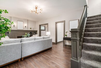 Entryway & Living Room
