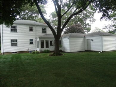 252 Hillard Ave, Warwick, RI 02886 - photo 4