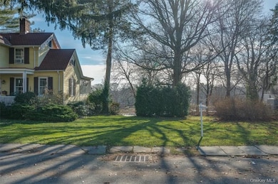 729 Stuart Ave, Mamaroneck, NY 10543 - photo 5