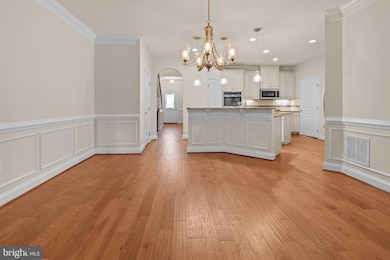 6923 Summit Cir, Baltimore, MD 21239 - photo 5