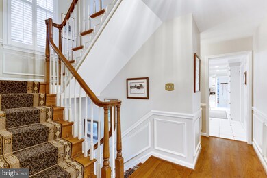 7629 Huntmaster Ln, McLean, VA 22102 - photo 7