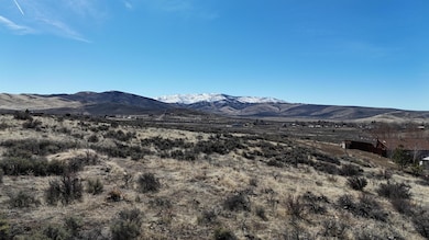 926 Hidden Valley Rd, Chilcoot-Vinton, CA 96105 - photo 2