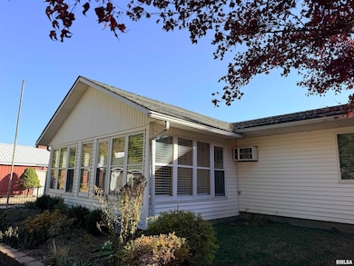 24188 E County Highway 27, Canton, IL 61520 - photo 7