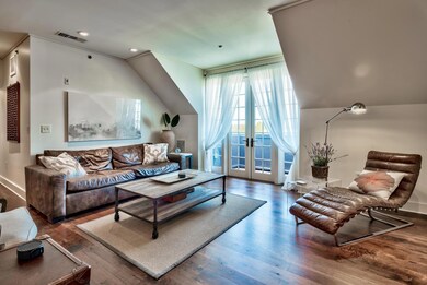 Barrett Place Condo #10