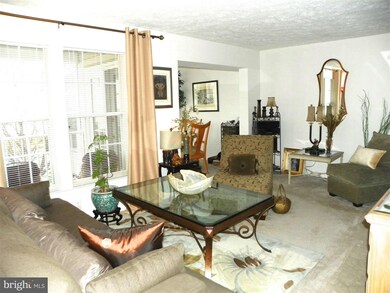 3560 Sherbrooke Cir unit 6-204, Woodbridge, VA 22192 - photo 2