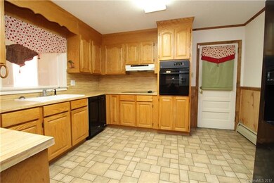 504 N Greenbriar Rd, Statesville, NC 28625 - photo 6