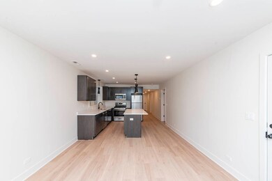 2825 N Rockwell St unit G, Chicago, IL 60618 - photo 3