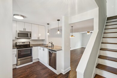 270StefanDr-KeenEyeMarketing-009