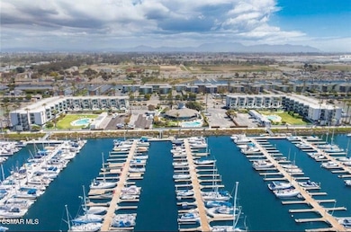 Channel Islands Waterfront Homes unit 101, Oxnard, CA 93035 - photo 2
