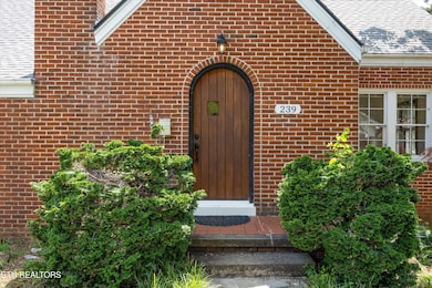 05-239 S Magnolia St-233