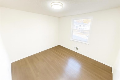 4000 N Jackson Terrace, Kansas City, MO 64117 - photo 7